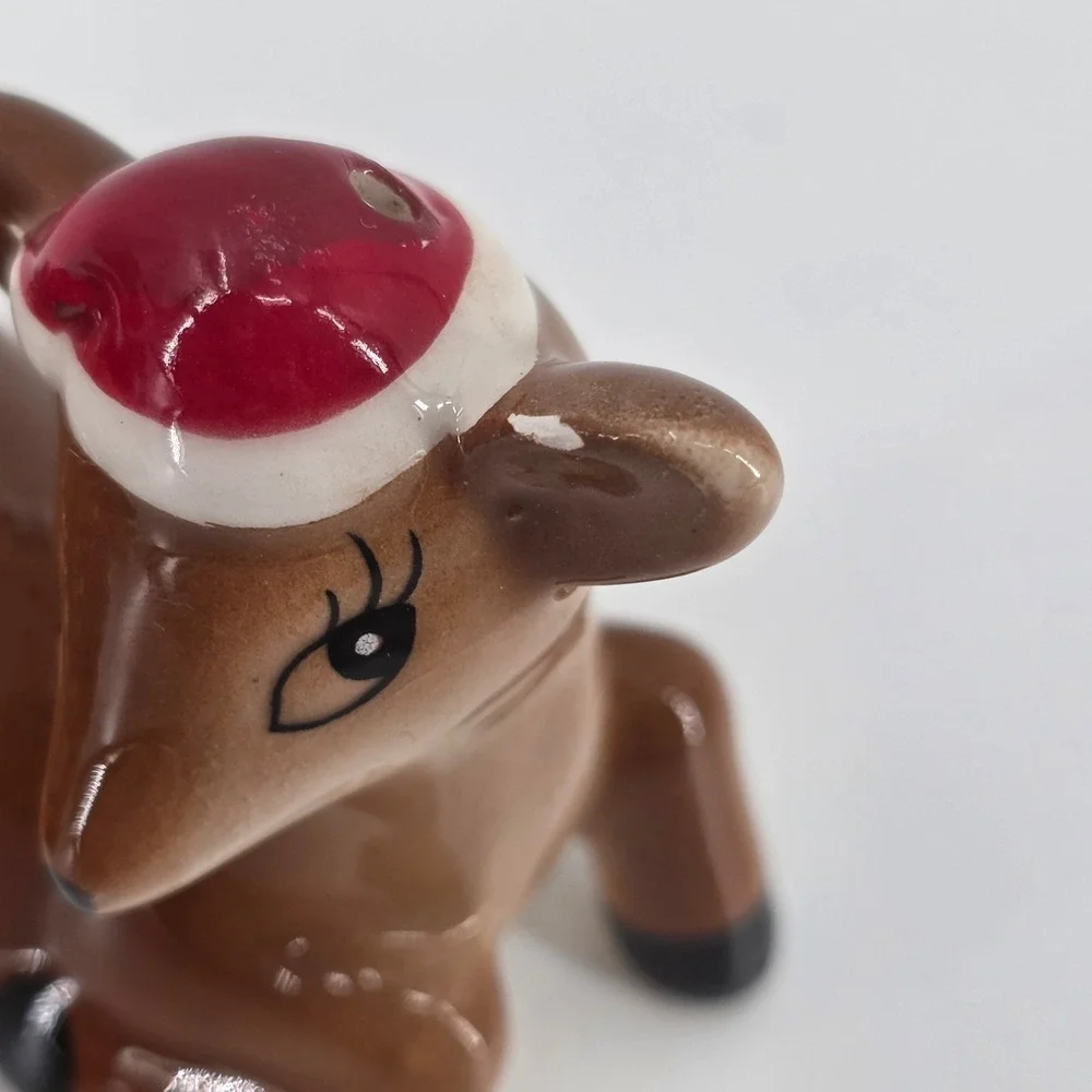 Cracker Barrel Ceramic Reindeer Salt Pepper Shakers Christmas Holiday 2.5'' tall